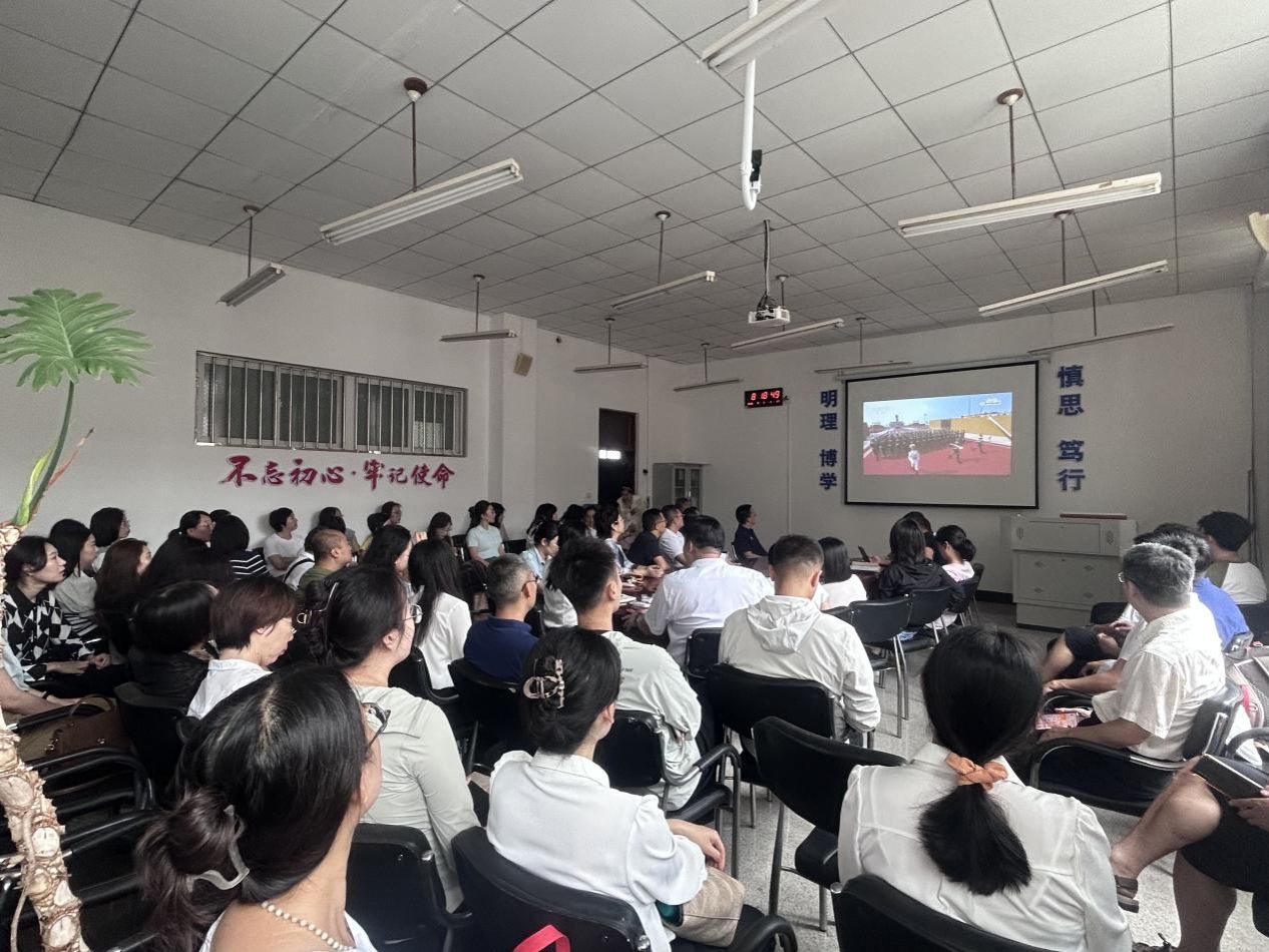 说明: 7e097dd7a57fc456fc4e75d300c18ae4